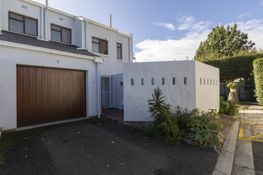 To Let 3 Bedroom Property for Rent in Kalamunda Western Cape